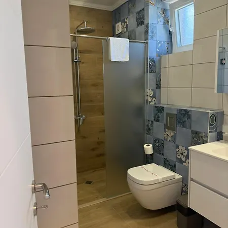Вилла Aurum Smokinya 3 *